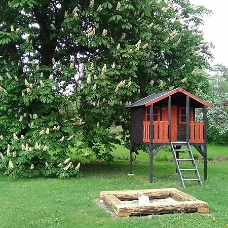 Marknatalu Puhkemajad 木屋