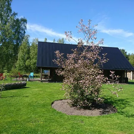 Marknatalu Puhkemajad 木屋